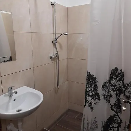 אכסניה Zahradky *