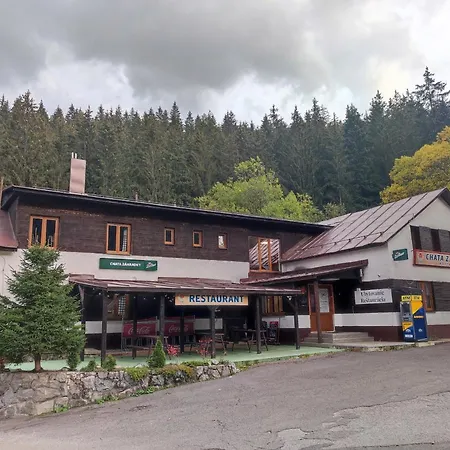 Zahradky אכסניה *