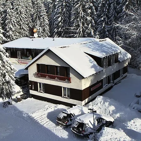 Vandrarhem Zahradky *